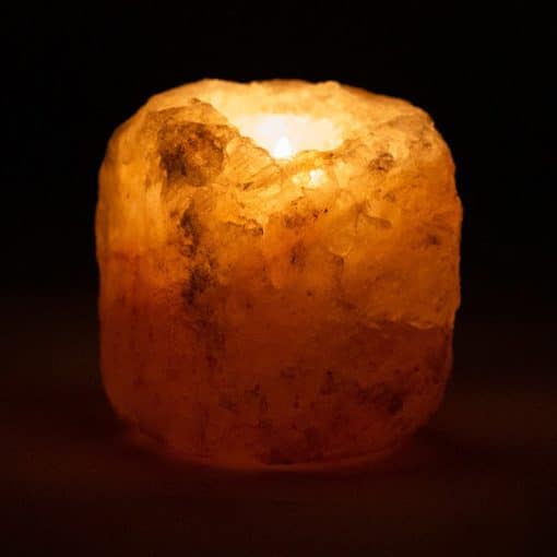 Waxinehouder ruw zoutkristal natuurlijke vorm.